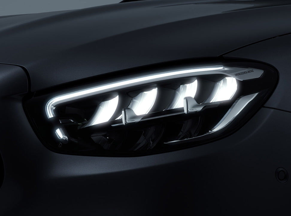 PHARES TEINTEES MERCEDES